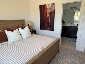 2 室のベッドルーム、WiFi、ベッドシーツ