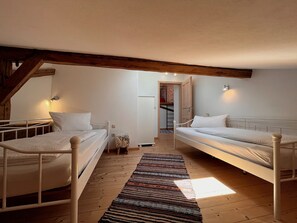 1 chambre, accès Internet, draps fournis
