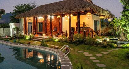 Salt Electrolysis Pool 2BR 2BA kitchen Ba Na Hills