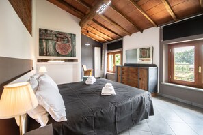 1 chambre, fer et planche Ă repasser, lit parapluie, Wi-Fi gratuit