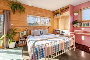 1 soverom, strykejern/-brett, wi-fi og sengetøy