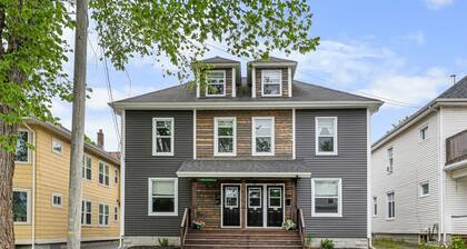 Clean & Modern 1BR | 4 Guests | Parking & Wi-Fi