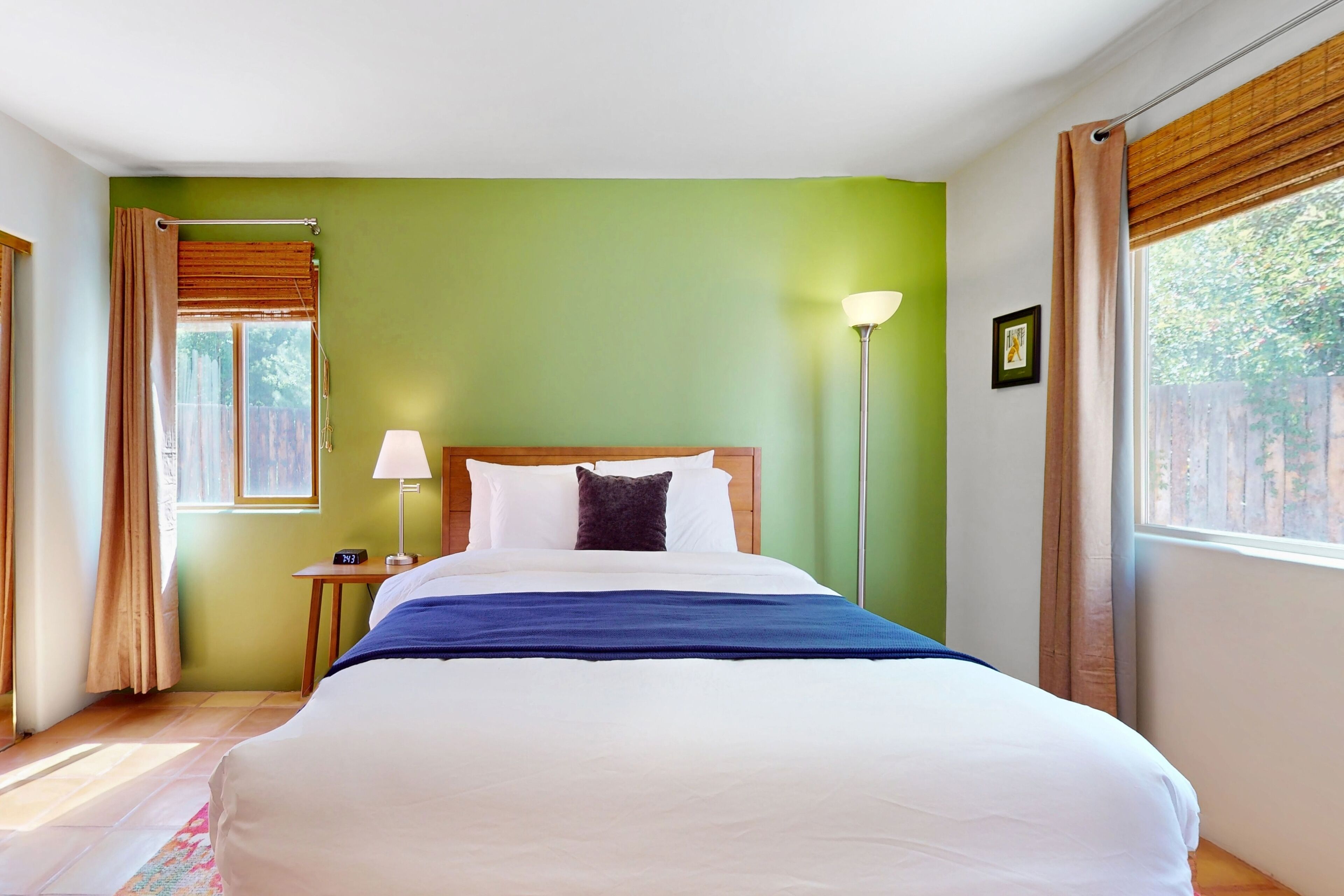 2 slaapkamers, internet, beddengoed