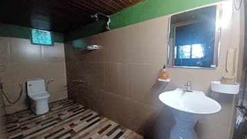 Economy Cottage, Balcony, River View | Bathroom