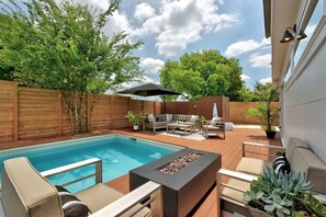 Pool - 10BR East Austin Combo | Private Pool & Game Rooms (Austin)