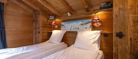 3 chambres, bureau, lit parapluie, Wi-Fi gratuit