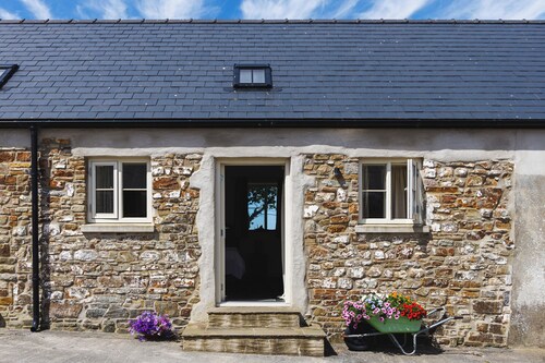 The Cwtch @ Broomhill Barns