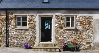 The Cwtch @ Broomhill Barns