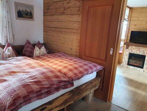 1 bedroom, internet, bed sheets - Spinnerwinkl vacation apartment, 40 sqm with balcony (Schönau am Königssee)