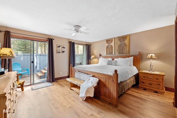 3 bedrooms, iron/ironing board, travel cot, WiFi