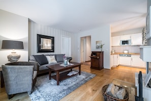 Apartment | Living room