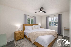 4 bedrooms, iron/ironing board, travel cot, free WiFi