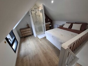 1 camera, culla da viaggio, Wi-Fi gratuito, lenzuola