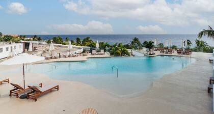 Oceanfront 2BR Condo at Mambo Beach by Bocobay