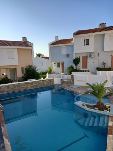 EXPERIENCE ACCOMADATION Άνετη Μεζονέτα 4 ατόμων, 250μ. Θάλασσα & 400μ. χωριό