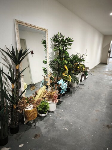 Air-conditioned with private bathroom. Basic room with bargaining price. Penang