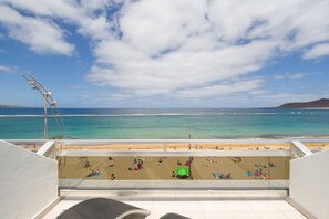 Na praia