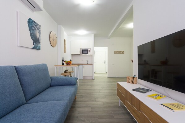 Smart TV - Apartment in Las Palmas near Playa de Las Canteras (Las Palmas de Gran Canaria)