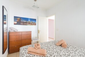1 bedroom, iron/ironing board, free WiFi - Apartment by Playa de Las Canteras Beach (Las Palmas de Gran Canaria)