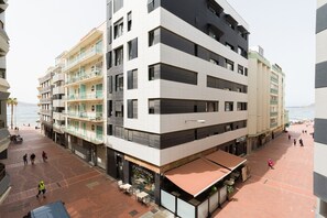 Exterior - Apartment in Las Palmas by Playa de Las Canteras (Las Palmas de Gran Canaria)
