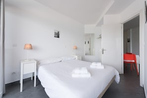 1 bedroom, desk, iron/ironing board, travel cot