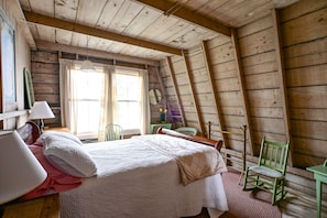 7 bedrooms, iron/ironing board, free WiFi