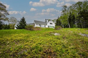 Exterior - Serene Seaside Getaway (Boothbay Harbor)