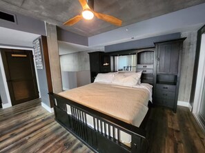 1 bedroom, iron/ironing board, WiFi, bed sheets