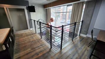 Fer et planche à repasser, Wi-Fi, literie fournie