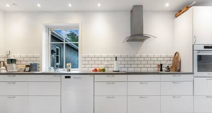 "Nanja" - 250m from the sea by Interhome