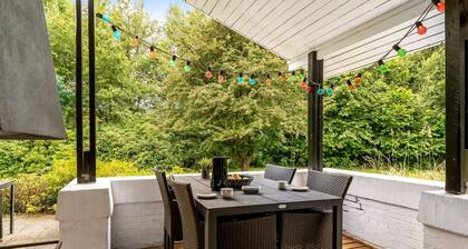 "Ginette" - 400m to the fjord by Interhome