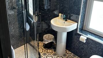 Quarto casal luxo | Banheiro