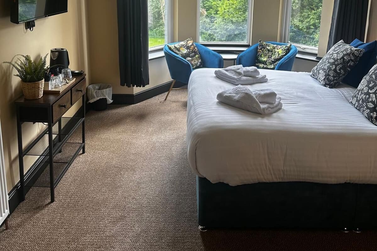 Chambre Deluxe, vue baie | Literie de qualité supérieure, matelas mémoire de forme
