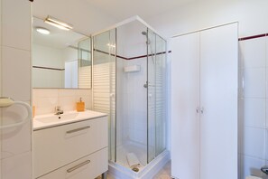 Shower, hair dryer