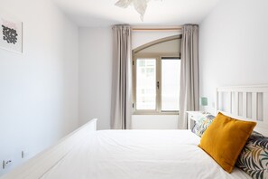 1 bedroom, iron/ironing board, WiFi