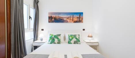 2 soverom, strykejern/-brett og wi-fi (inkludert)