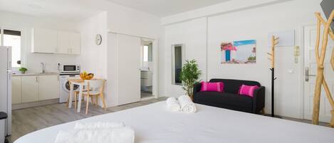 Iron/ironing board, Internet