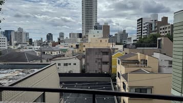 Superior Suite, 2 Bedrooms, Non Smoking, Kitchen | Balcony view