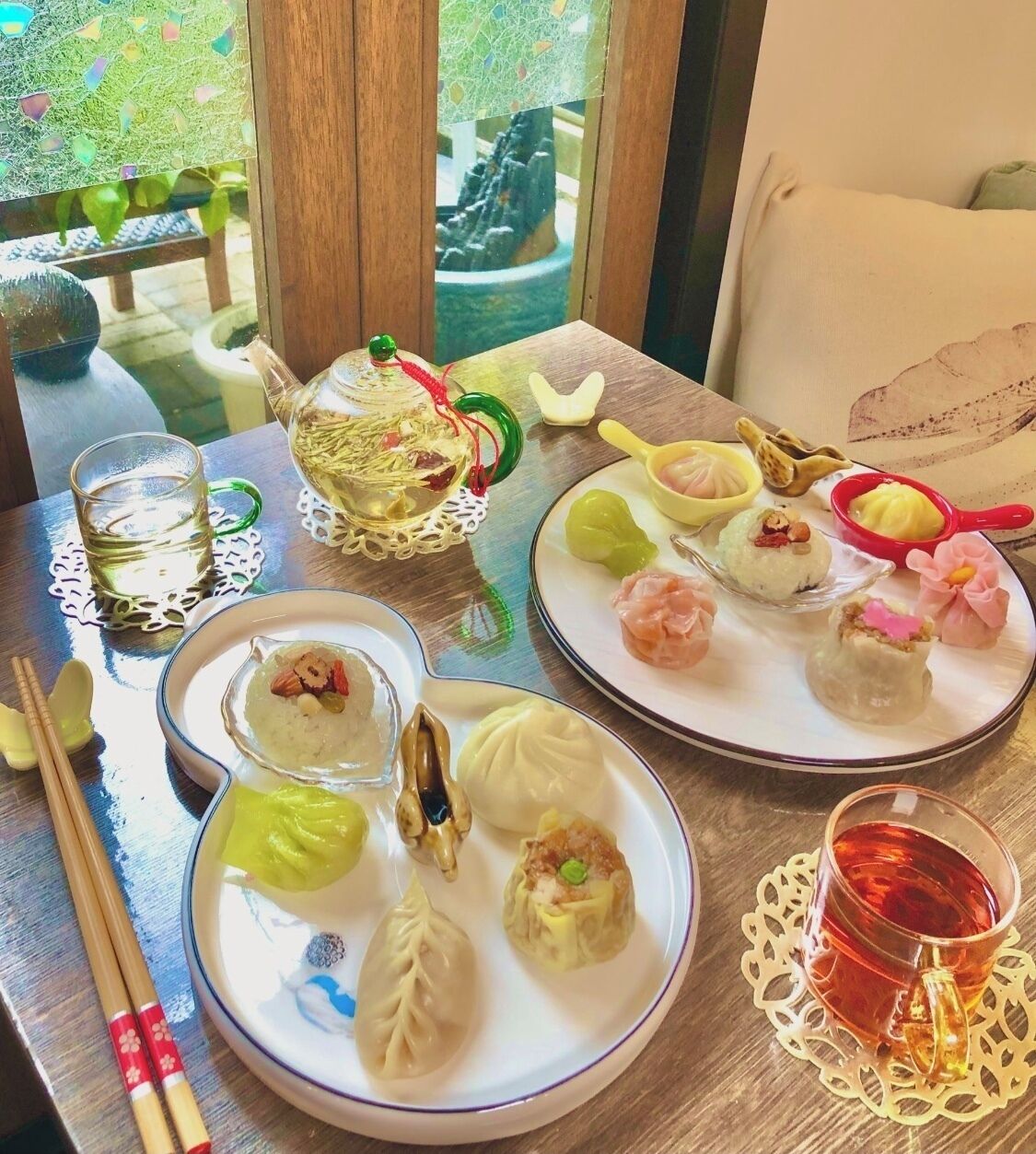 朝食