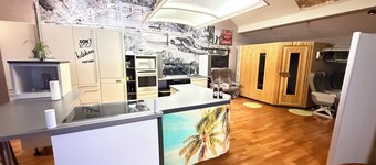 Butterfly | swimming pool-sauna-whirlpool-billiard-air hockey-ping-pong-football-BBQ