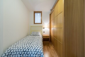 2 chambres, fer et planche à repasser, Wi-Fi