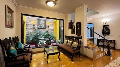 Aradhay Villa- Charming 3 BR house with WiFi and AC in gorgeous Gurugram