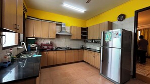 Mikrobølgeovn og kokeplater