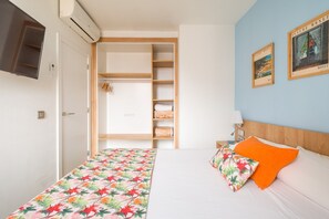 2 habitaciones, tabla de planchar con plancha y wifi gratis 
