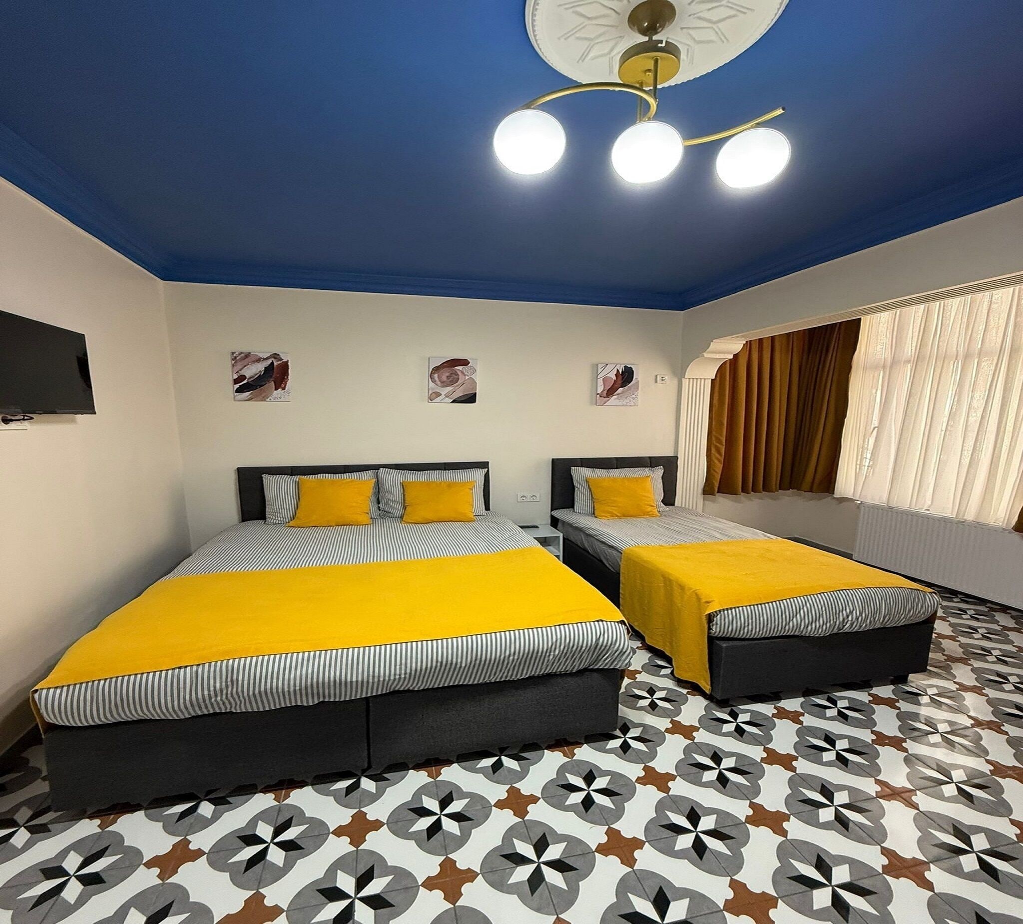 Luxe appartement | Uitzicht vanuit de kamer