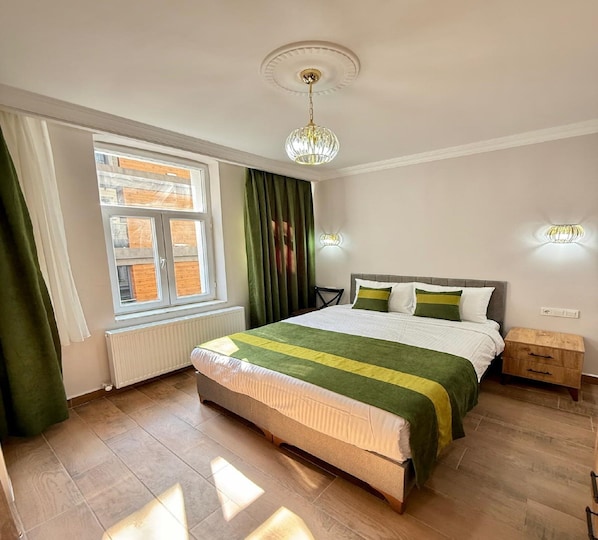 Standard Double Room | Premium bedding, iron/ironing board, bed sheets - Armagan Suite Taksim (Istanbul)