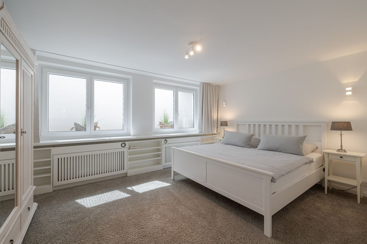 2 bedrooms, in-room safe, iron/ironing board, WiFi