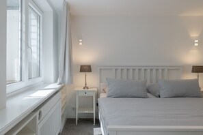 2 bedrooms, in-room safe, iron/ironing board, WiFi