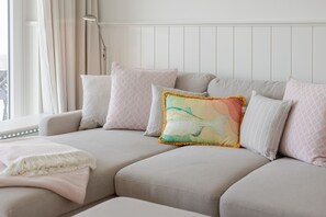 2 Schlafzimmer, Zimmersafe, Bügeleisen/Bügelbrett, WLAN