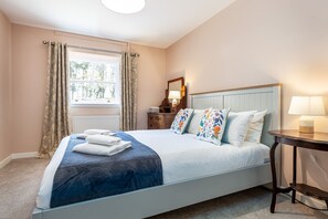 3 Schlafzimmer, Bügeleisen/Bügelbrett, kostenloses WLAN, Bettwäsche